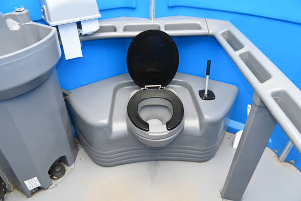 Best Porta potty delivery and setup  in New Carrollton, MD